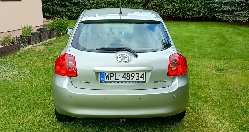 Toyota Auris cena 18000 przebieg: 301000, rok produkcji 2007 z Płock małe 232